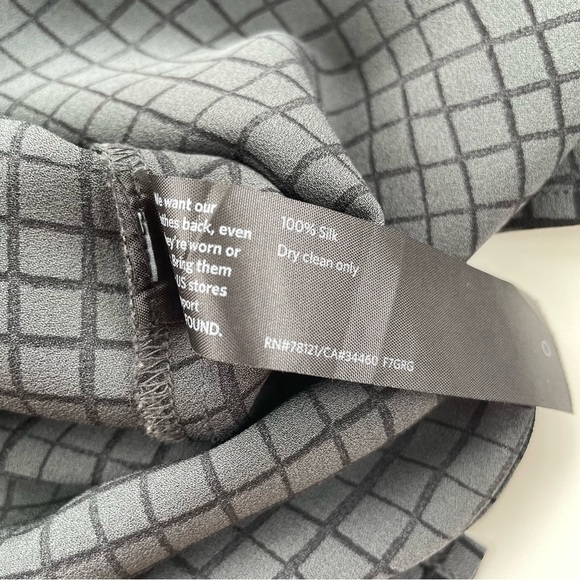 Eileen Fisher Gray Grid Printed 100% Silk Crepe Tunic Oversized Size Medium - Picture 5 of 7